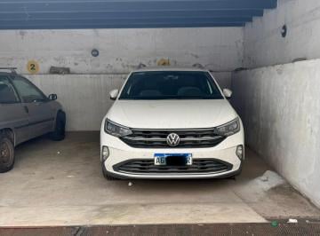 Garage , La Plata · Particular Alquila Amplia Cochera Semicubierta en 43 Entre 12 y 13