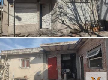 Casa · 80m² · 4 Ambientes · Casa en Venta - 2 Dorm. 2 Baños - 200 m² - Mar del Plata