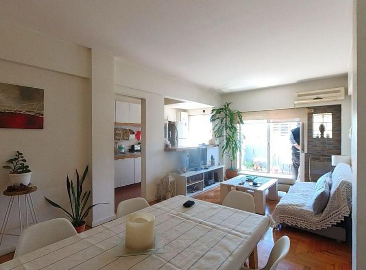 Departamento en Venta - 3 Dorm. 2 Baños - Barracas