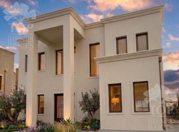 Casa · 240m² · 6 Ambientes · 2 Cocheras · Casa Al Agua en Costas - Puertos del Lago