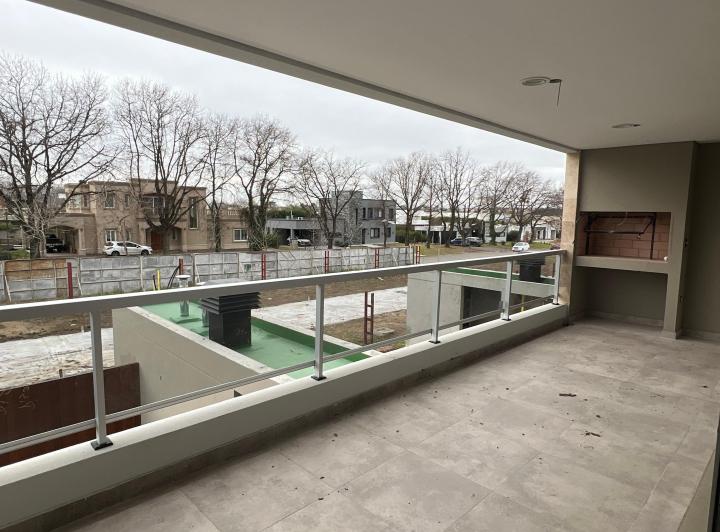 Departamento · 96m² · 4 Ambientes · 2 Cocheras