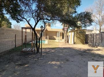 Casa · 72m² · 3 Ambientes · Casa en Venta - 2 Dorm. 2 Baños - Córdoba
