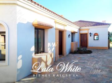 Departamento · 113m² · 2 Ambientes · 1 Cochera · Departamento con Patio y Parrilla en El Pueblo Mediterráneo de La Providencia, Canning, Ezeiza