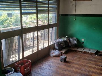 Departamento de 5 ambientes, General San Martín · Piso Al Frente con Balcon - Ficha 6