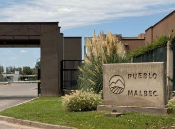 Terreno , Chacras de Coria · Terreno en Venta - 500 m² | Barriopueblo Malbec | Usd 56.000