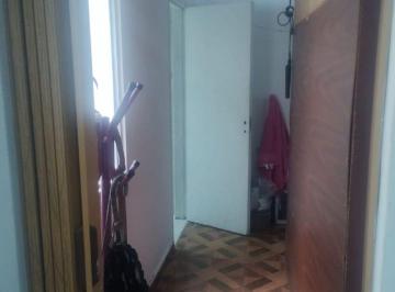 Departamento de 1 ambiente, Floresta · Amplio Monoambiente en Floresta Norte!