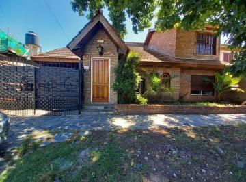 Casa de 7 ambientes, Morón · Casa 7 Ambientes con Jardin en Castelar
