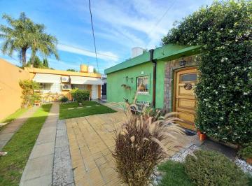 PH de 3 ambientes, Morón · Casa PH 3 Ambientes con Patio en Castelar