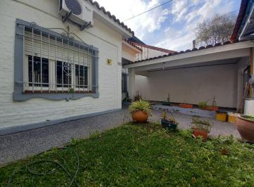 Casa de 3 ambientes, Morón · Casa 3 Ambientes con Parque en Castelar