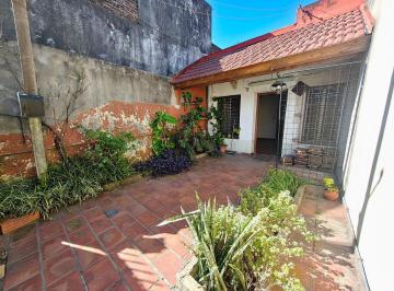 PH · 80m² · 3 Ambientes · 1 Cochera · PH en Venta a Restaurar 3 Ambiente Jardin Garage Sin Expensa
