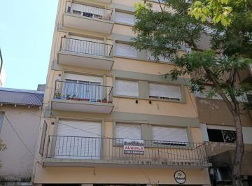 Departamento · 71m² · 4 Ambientes · Alquiler 24 Meses 4 Ambientes a La Calle C/balcon