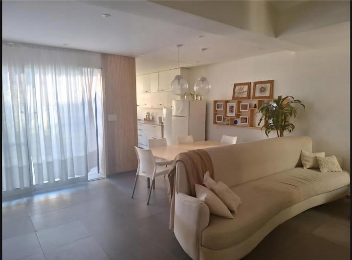 Casa · 80m² · 5 Ambientes
