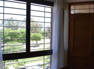 Departamento de 4 ambientes, Córdoba · Laprida 1081, Frente a Hermosa Plaza, Semi Piso Dos Dorm