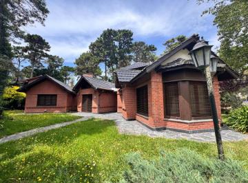 Casa de 4 ambientes, Costa del Este · Casa en Venta en Costa del Este