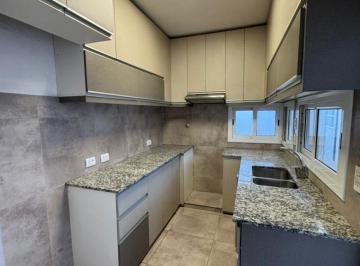 Casa de 6 ambientes, Dorrego · Dorrego, Juan G Dodoy