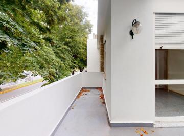 Casa · 205m² · 7 Ambientes · 1 Cochera · Casa en Venta - La Plata