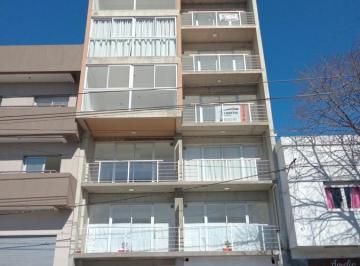Departamento · 50m² · 2 Ambientes · 1 Cochera · Departamento en Venta - La Plata