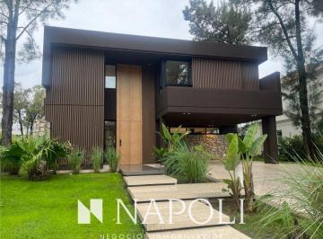NNI-NNI-3672_2 · Casa en Alquiler en Saint Thomas Oeste, Canning.