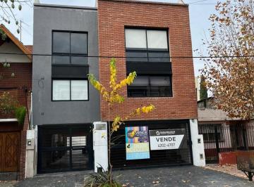 Departamento · 42m² · 2 Ambientes · 1 Cochera · Departamento en Banfield Este