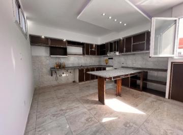 Casa · 505m² · 7 Ambientes · Casa en Capital