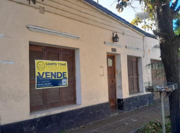Casa de 7 ambientes, Santo Tomé · Casa en Venta – Excelente Ubicación con Acceso Al Puente Carretero