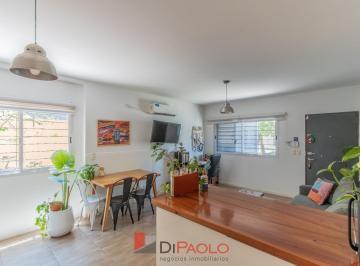 PH · 42m² · 2 Ambientes · 1 Cochera · Venta PH 2 Ambientes con Patio y Cochera en Caseros