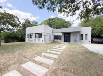 Casa · 170m² · 5 Ambientes · 2 Cocheras · Casa San Matias 3 Dorm.