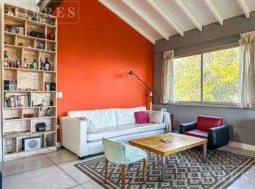 Casa · 256m² · 4 Ambientes · 3 Cocheras · Casa en Venta en Av Dardo Rocha - Tigre!