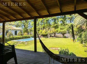 Casa · 200m² · 5 Ambientes · Casa en Venta Sobre El Río Luján en Frente a Paseo Victorica