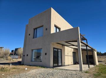 Casa de 3 ambientes, El Calafate · Casa en Venta en El Calafate, Campos de Invierno