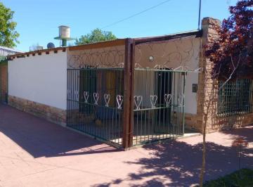 Casa de 3 ambientes, San Rafael · Venta de Casa a Restaurar