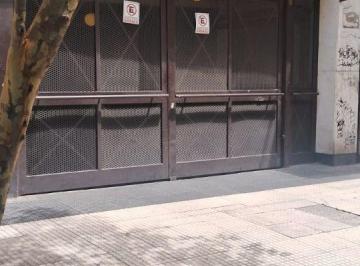 Garage , Almagro · Cochera Amplia en Almagro