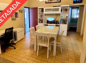 Casa · 95m² · 3 Ambientes · 2 Cocheras · Casa - San Miguel Centro - con Piscina
