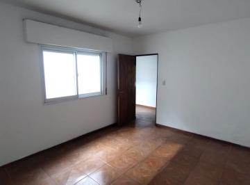 Departamento · 40m² · 2 Ambientes · Departamento de 1 Dormitorio, Sobre Av San Martín.