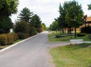 Terreno · 657m² · Oportunidad Imperdible! Espectacular Lote en Venta en Cardal