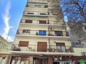 Departamento de 2 ambientes, Caballito · Cómodo y Muy Luminoso 2amb con Balcón y Lavadero en Gran Ubicación