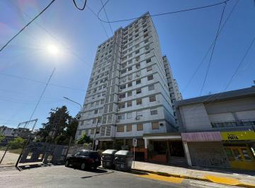 Departamento · 50m² · 3 Ambientes · Departamento en Alquiler Temperley