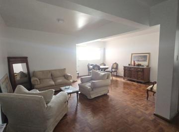 Departamento de 4 ambientes, Ciudad de Mendoza · Departamento en Calle Colon y Mitre de Ciudad