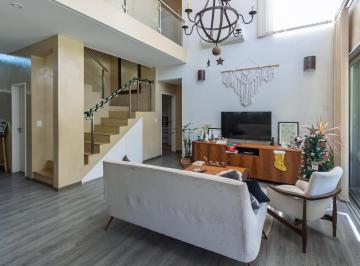 Casa · 250m² · 5 Ambientes · 4 Cocheras · Venta Casa 5 Ambientes Nuevo Quilmes con Piscina