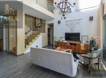 Casa · 250m² · 5 Ambientes · 4 Cocheras · Venta Casa 5 Ambientes Nuevo Quilmes con Piscina