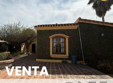 Casa · 181m² · 6 Ambientes · 2 Cocheras · Se Vende Casa en Villa Belgrano