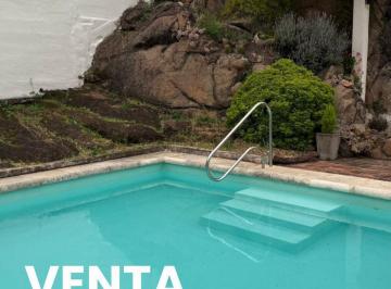 Casa · 500m² · 4 Dormitorios · 1 Cochera · Se Venden Dos Casas en Villa Carlos Paz