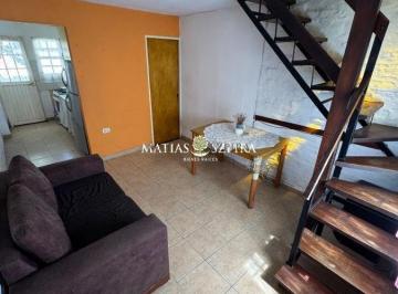 Casa · 28m² · 2 Ambientes · 1 Cochera · Casa 2 Ambientes. | Italia 1800