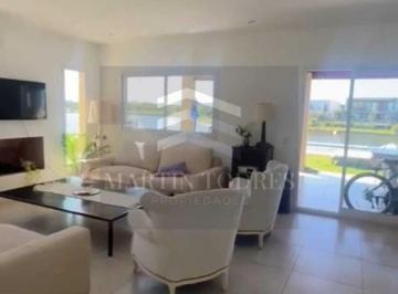 Casa · 240m² · 6 Ambientes · 4 Cocheras · Casa en Venta en Acacias, Puertos, Escobar
