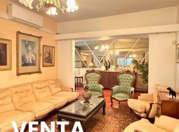Casa · 403m² · 10 Ambientes · 5 Cocheras · Se Vende Propiedad en Alto Verde