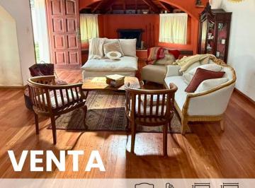 Casa · 330m² · 7 Ambientes · 2 Cocheras · Se Vende Casa en B° San Alfonso