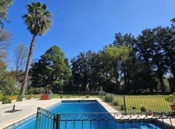 Casa · 334m² · 4 Dormitorios · Importante Casa Country Club de Campo La Tradicion - Acepta Permuta