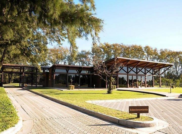 Terreno · 1052m²