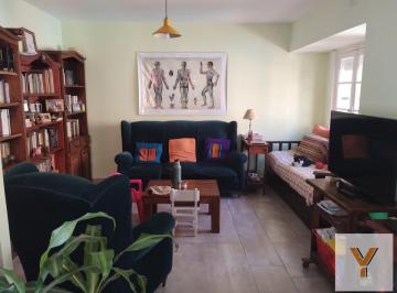PH · 89m² · 3 Ambientes · PH en Venta - 2 Dorm. 2 Baños - 150 m² - La Plata