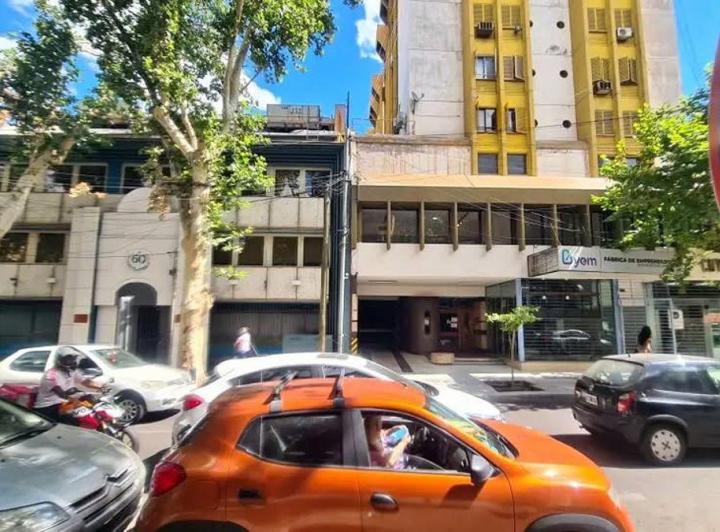 Departamento · 1m² · 4 Ambientes